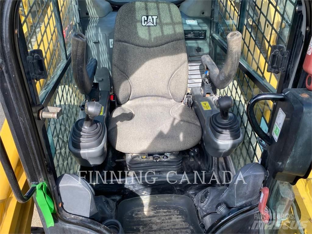 CAT 262D Schrankladers