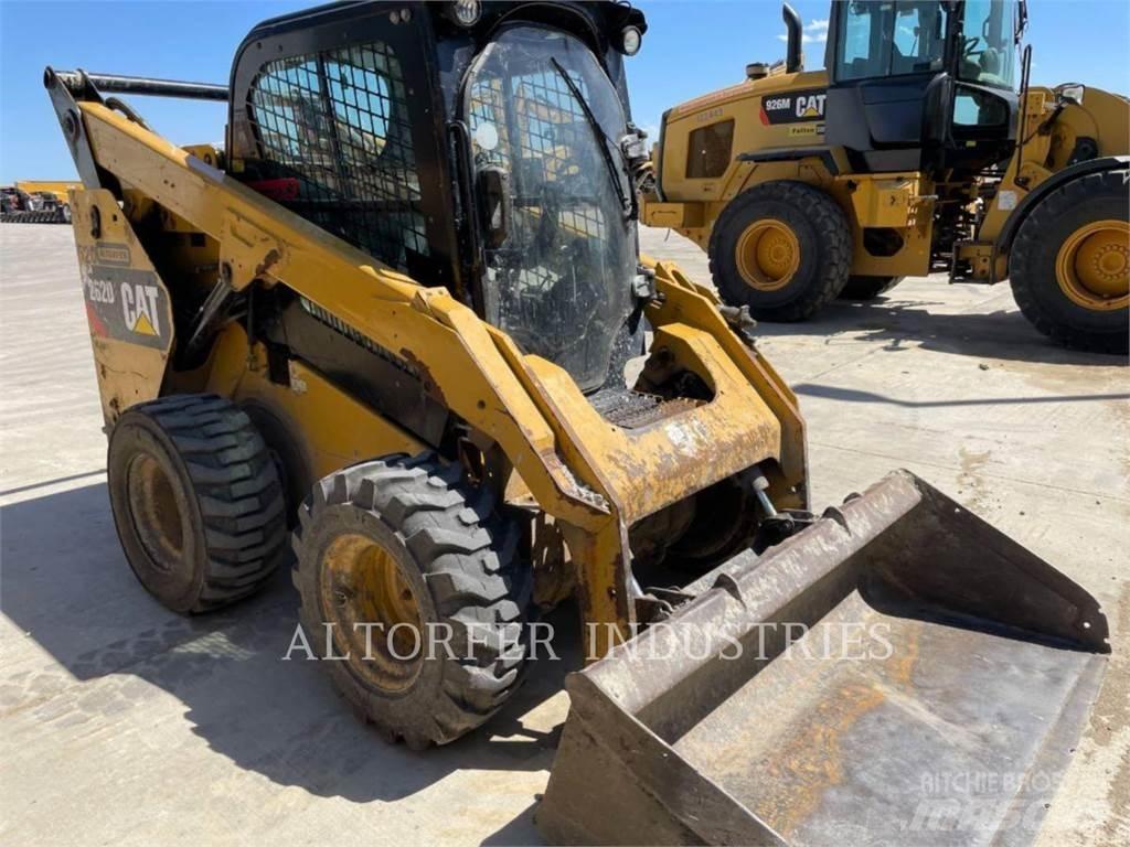 CAT 262D Schrankladers