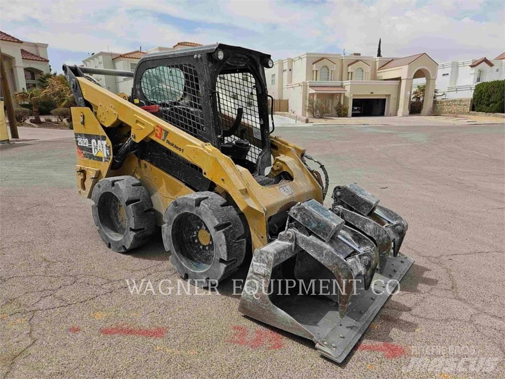 CAT 262D Schrankladers