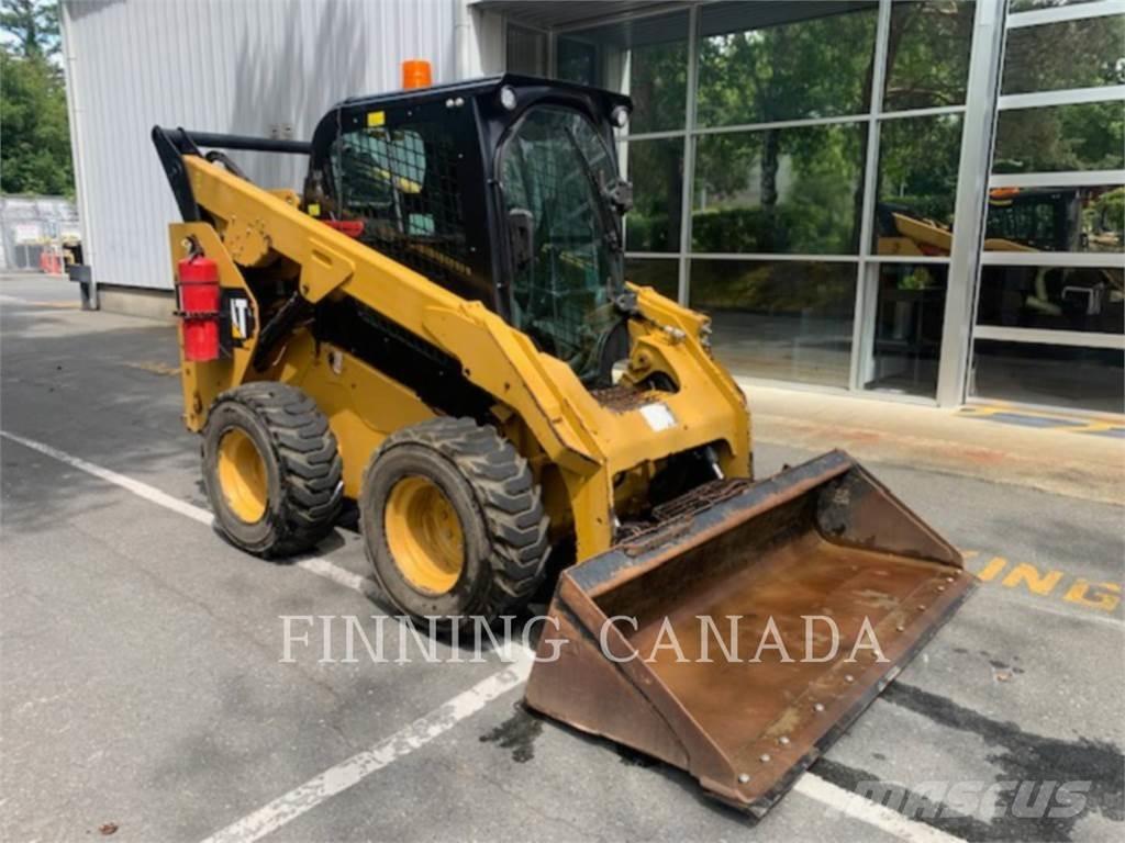 CAT 262D Schrankladers