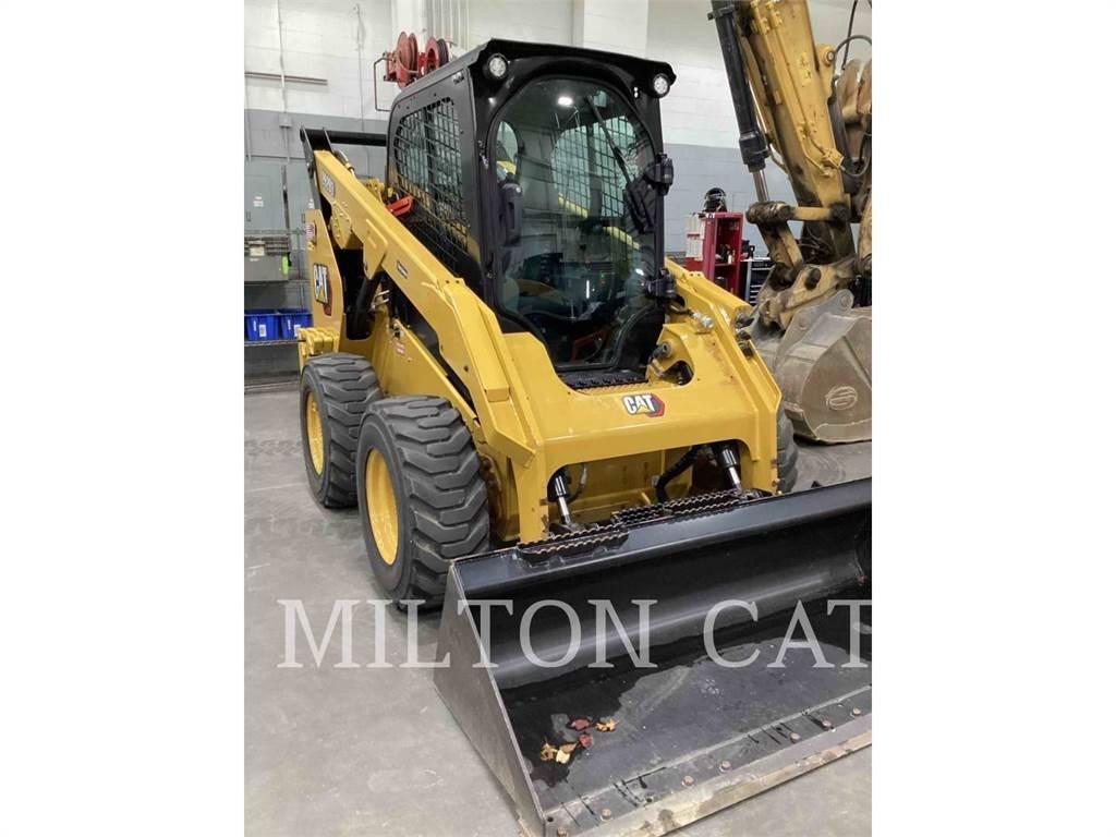 CAT 262D 3 Schrankladers