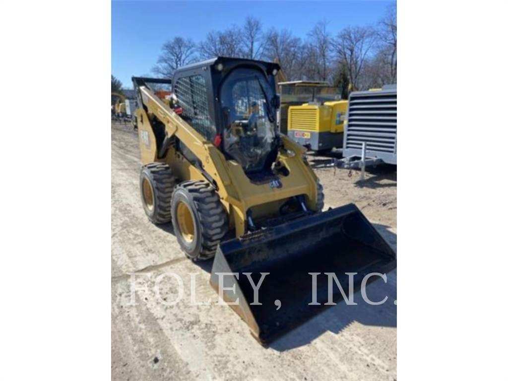 CAT 262D3 Schrankladers