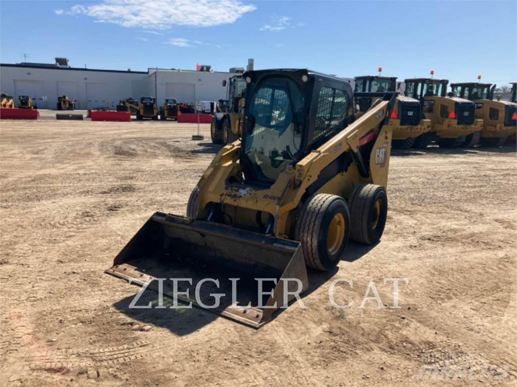 CAT 262D3 Schrankladers