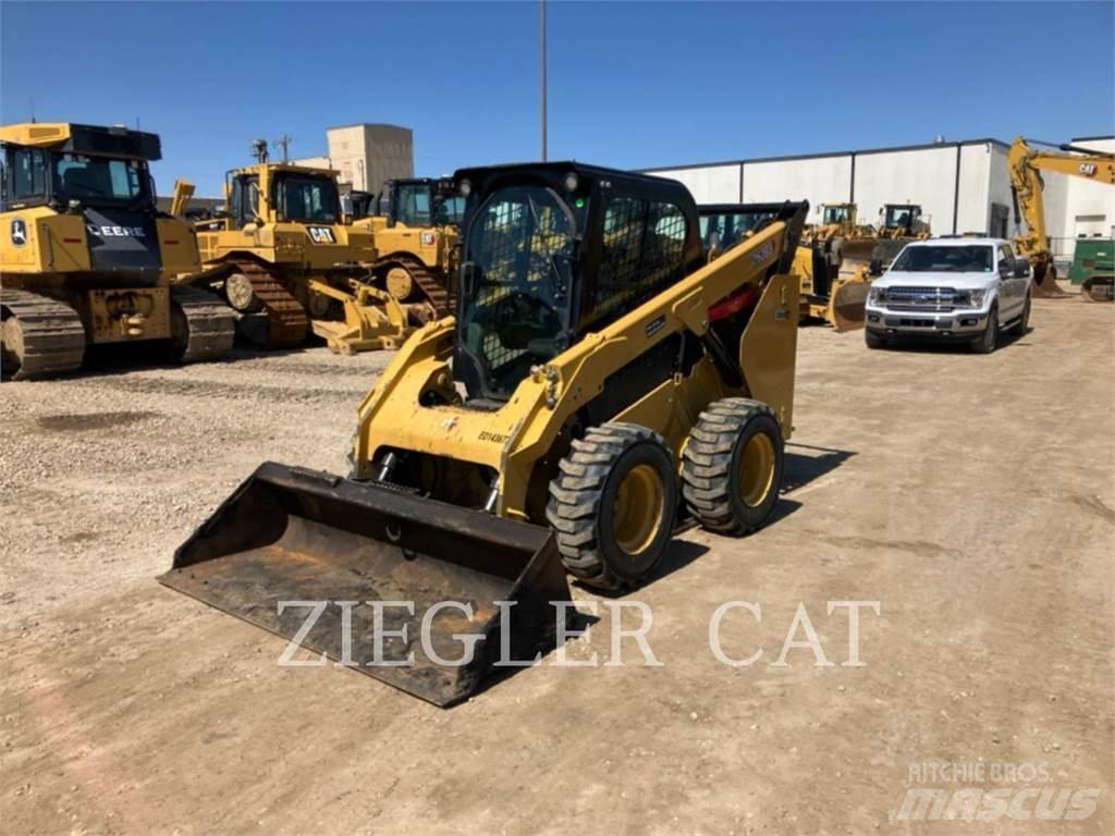 CAT 262D3 Schrankladers