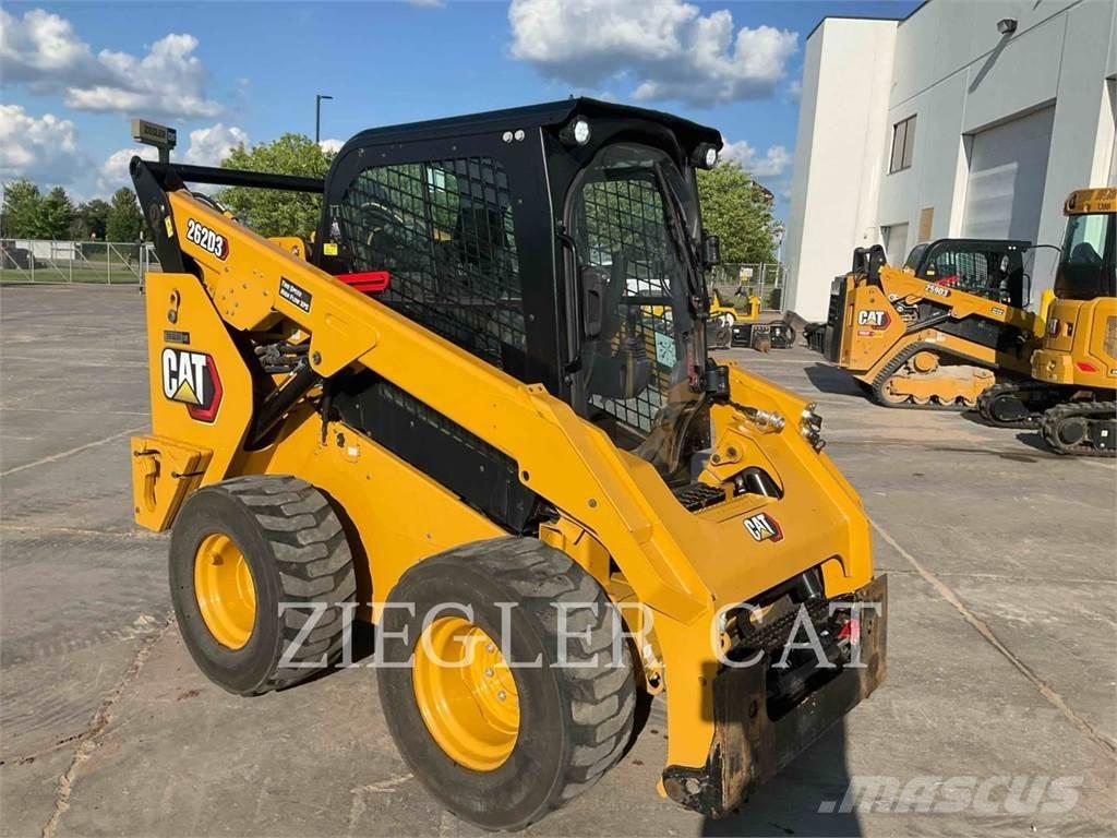 CAT 262D3 Schrankladers