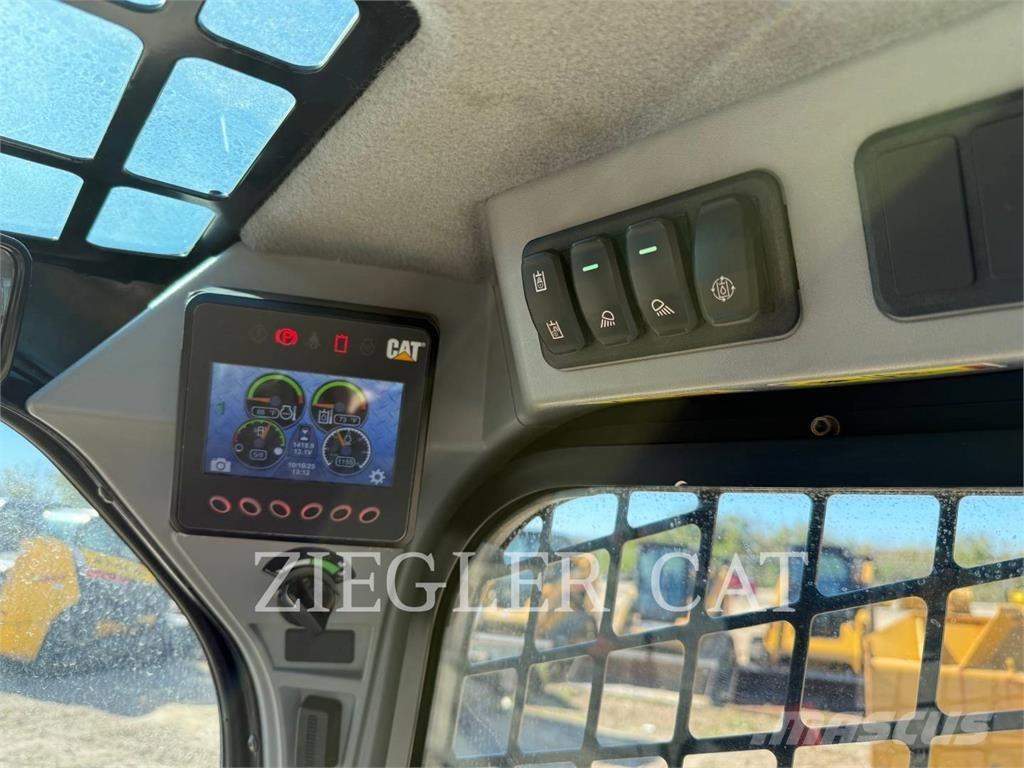 CAT 262D3 Schrankladers