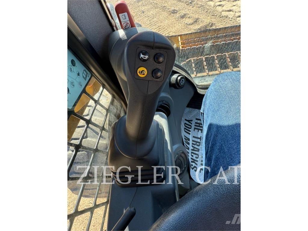 CAT 262D3 Schrankladers