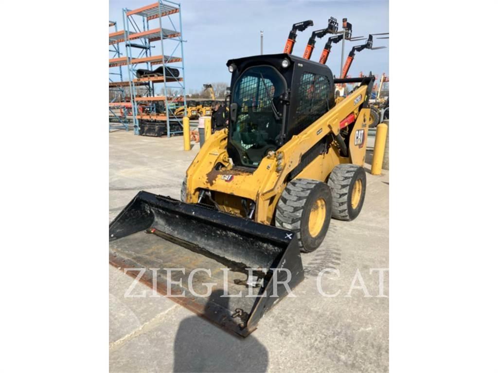CAT 262D3 Schrankladers