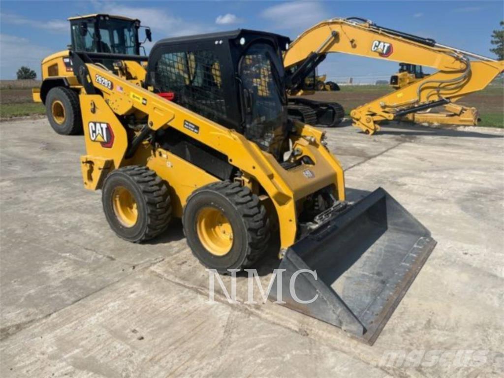 CAT 262D3 Schrankladers