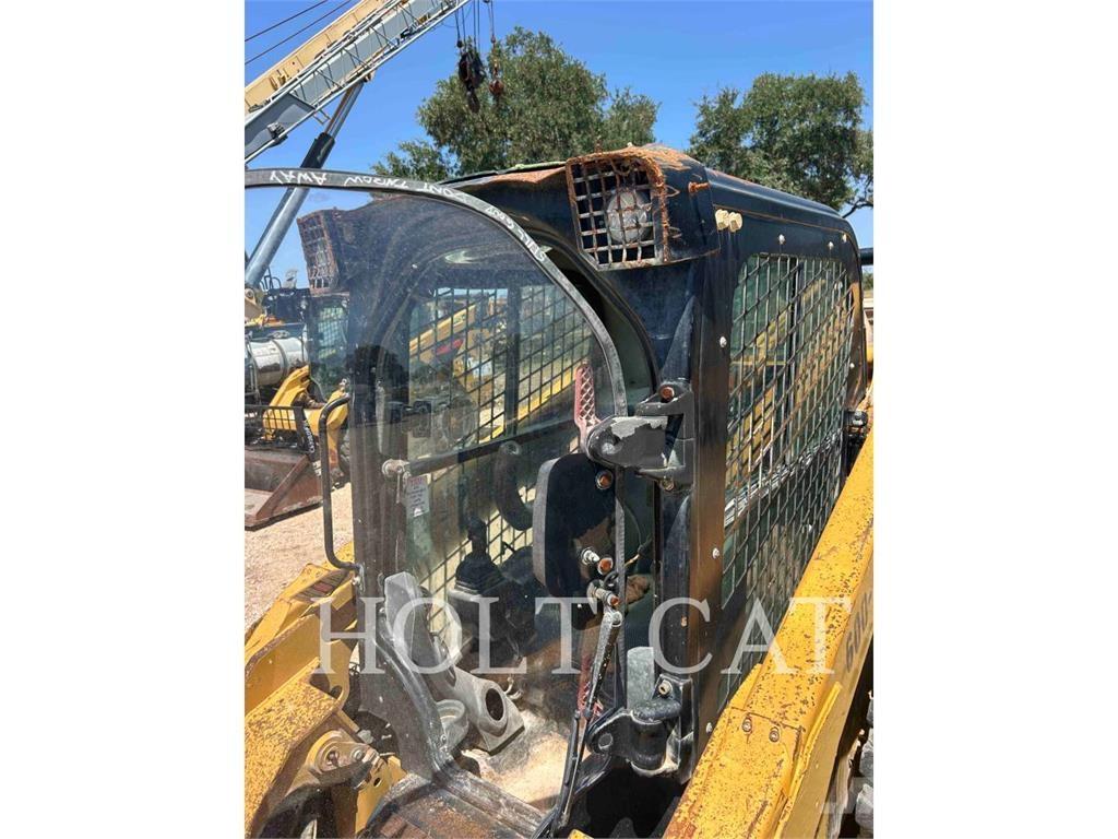 CAT 262D3 Schrankladers