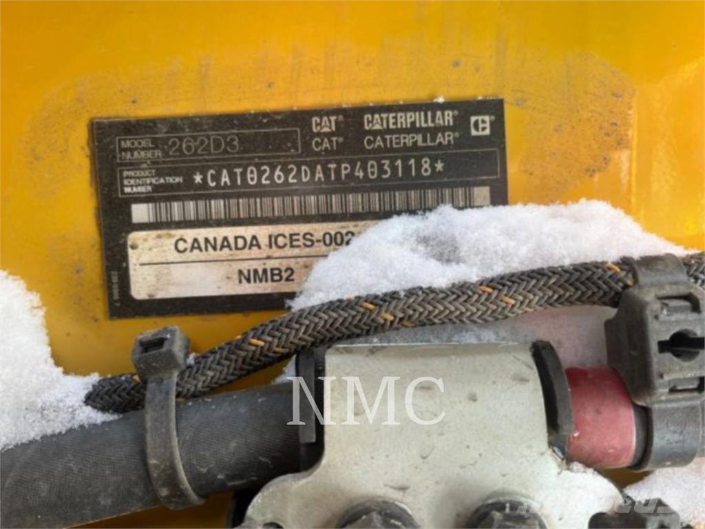 CAT 262D3 Schrankladers