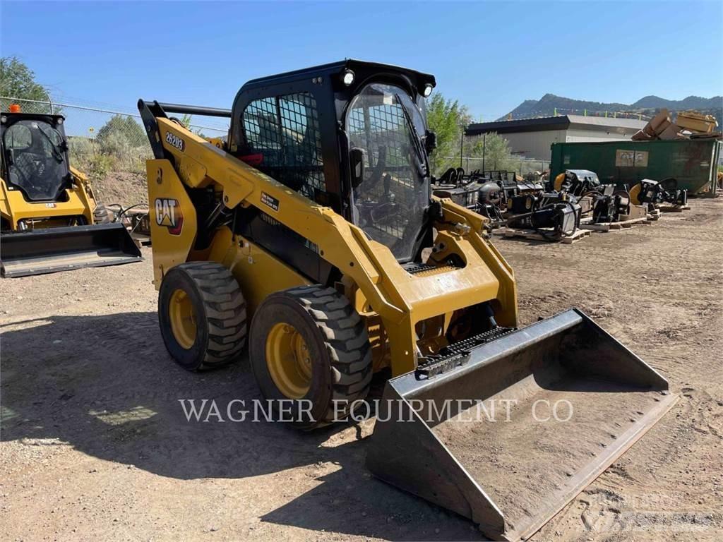 CAT 262D3 HF Schrankladers
