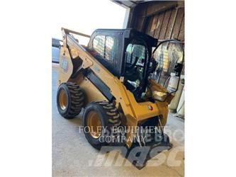 CAT 262D3XPS2C Schrankladers