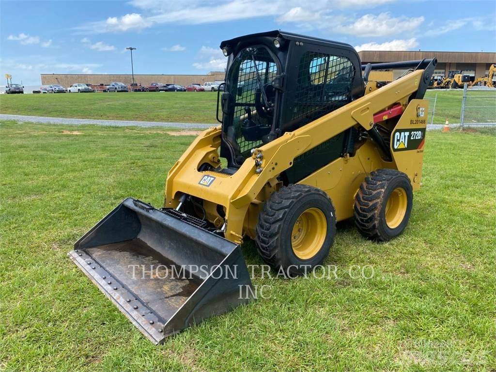 CAT 272 D 2 Schrankladers