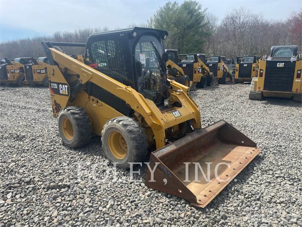 CAT 272D2 Schrankladers
