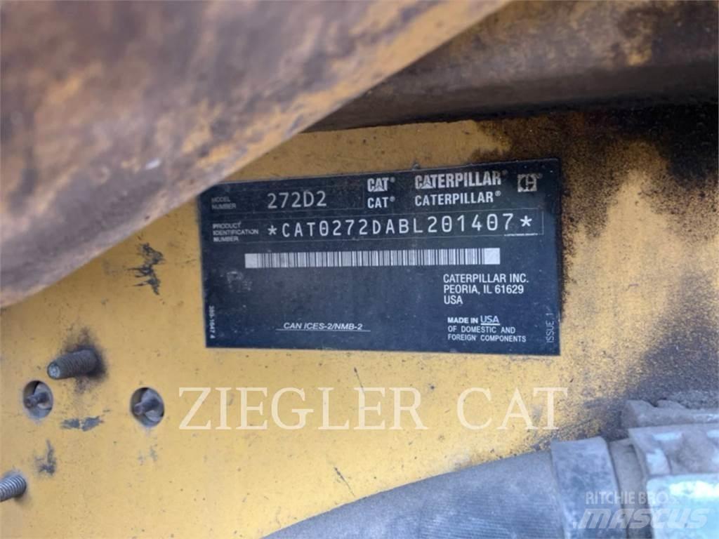CAT 272D2 Schrankladers