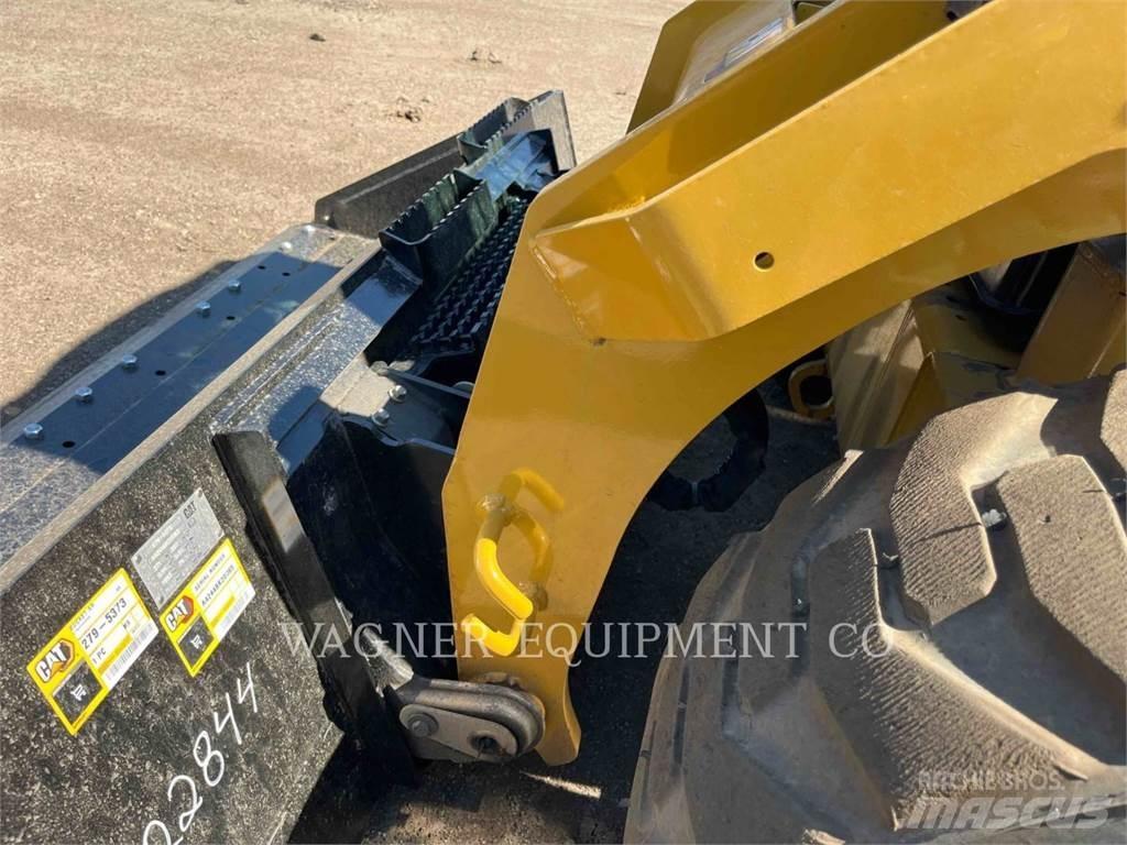 CAT 272D3 Schrankladers