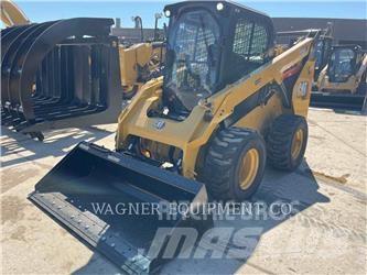 CAT 272D3 Schrankladers