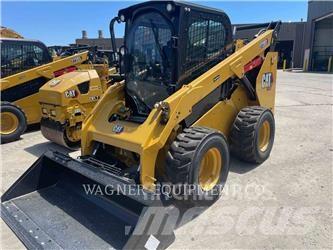 CAT 272D3 Schrankladers