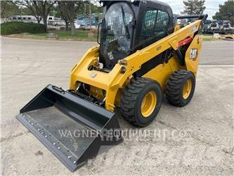 CAT 272D3 Schrankladers