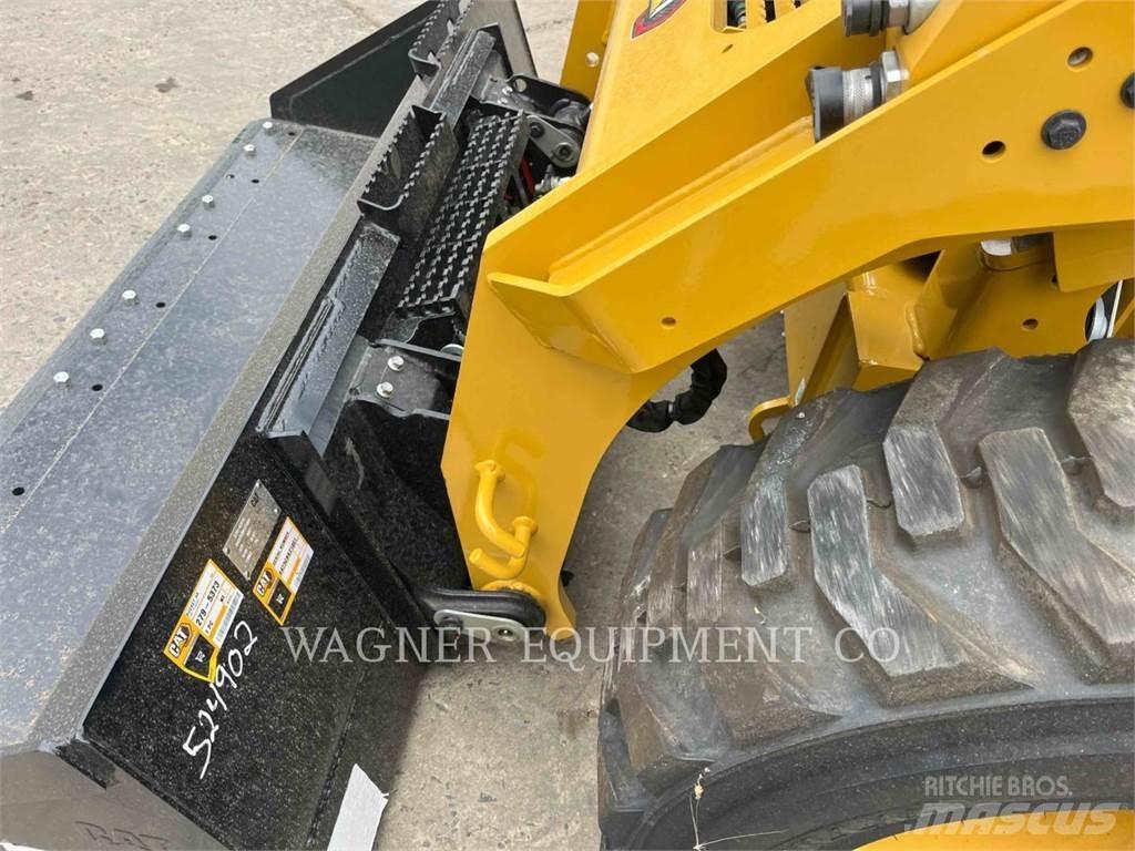 CAT 272D3 Schrankladers