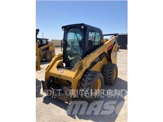 CAT 272D3 Schrankladers