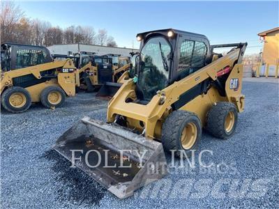CAT 272D3 Schrankladers