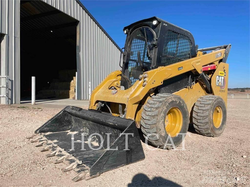 CAT 272D3 Schrankladers