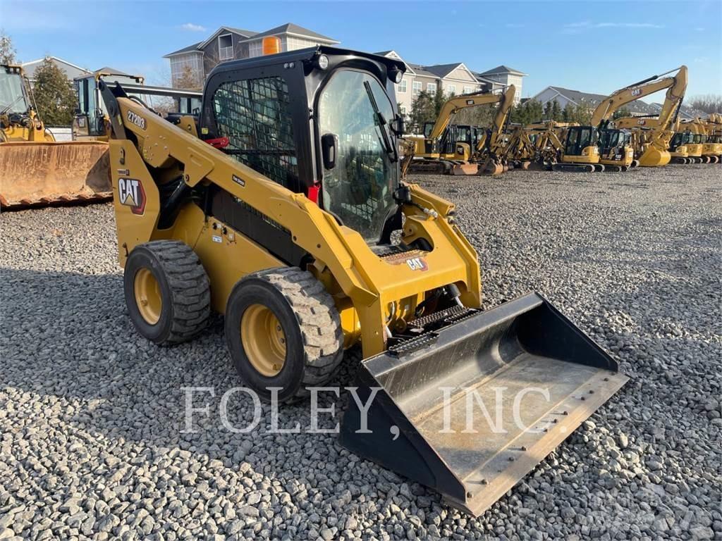 CAT 272D3 Schrankladers