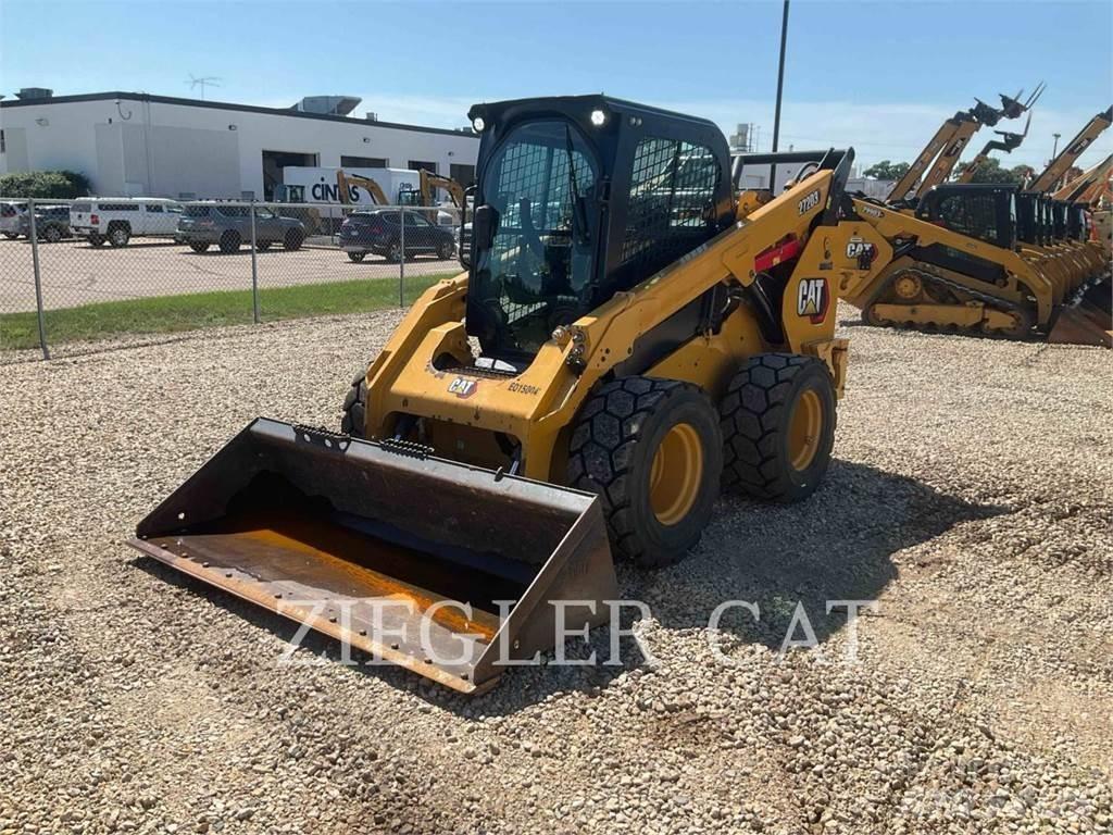 CAT 272D3 Schrankladers