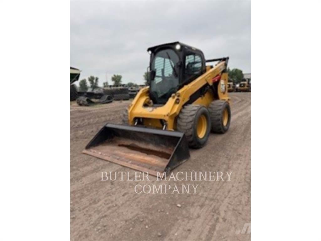CAT 272D3 Schrankladers