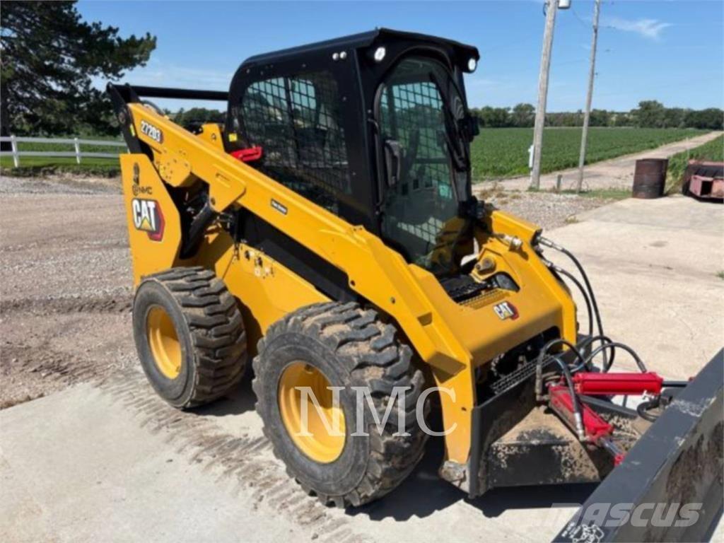 CAT 272D3 Schrankladers