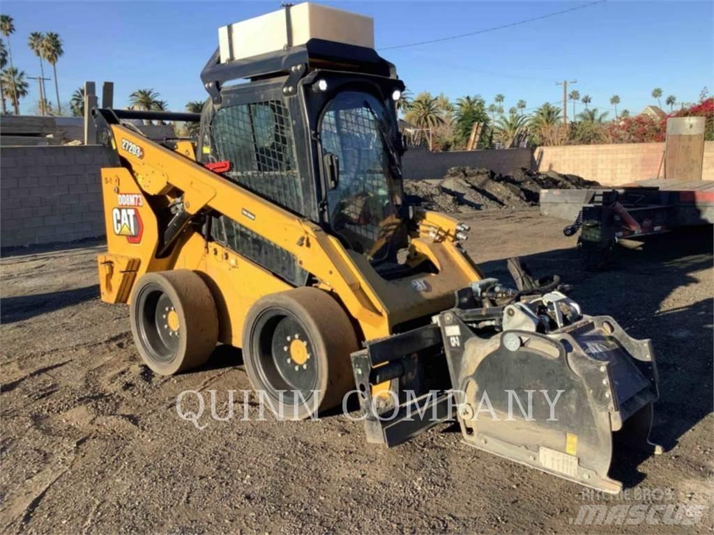 CAT 272D3 XE Schrankladers