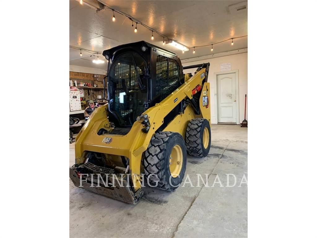 CAT 272D3 XE Schrankladers