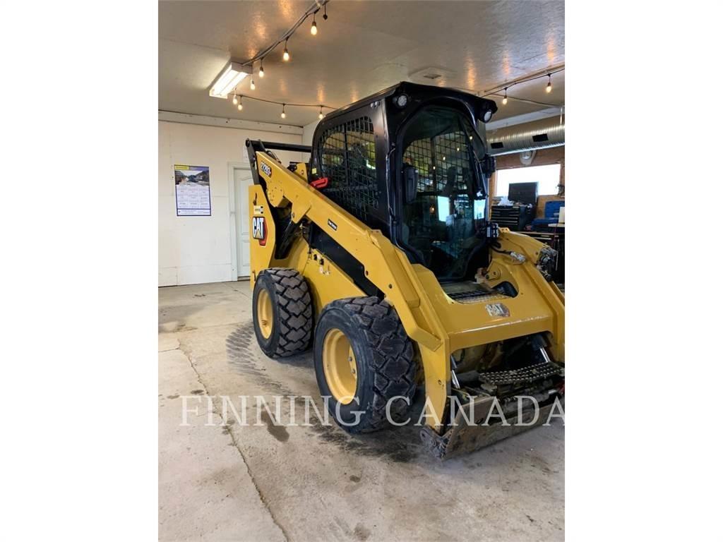 CAT 272D3 XE Schrankladers