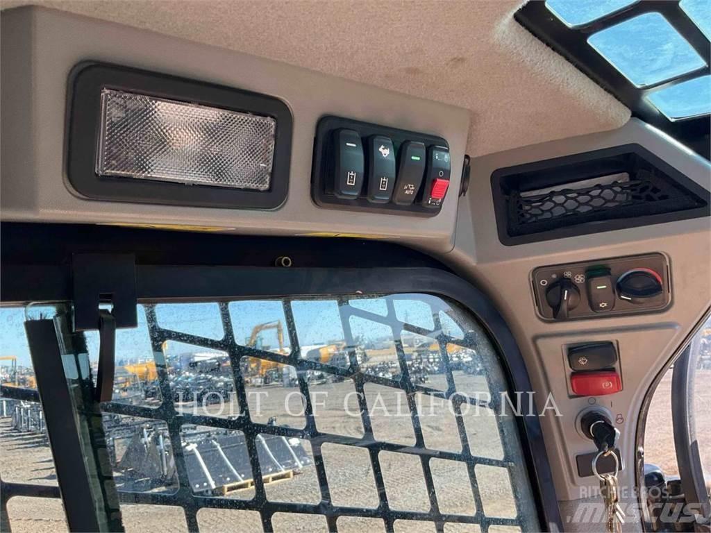 CAT 272D3XE Schrankladers