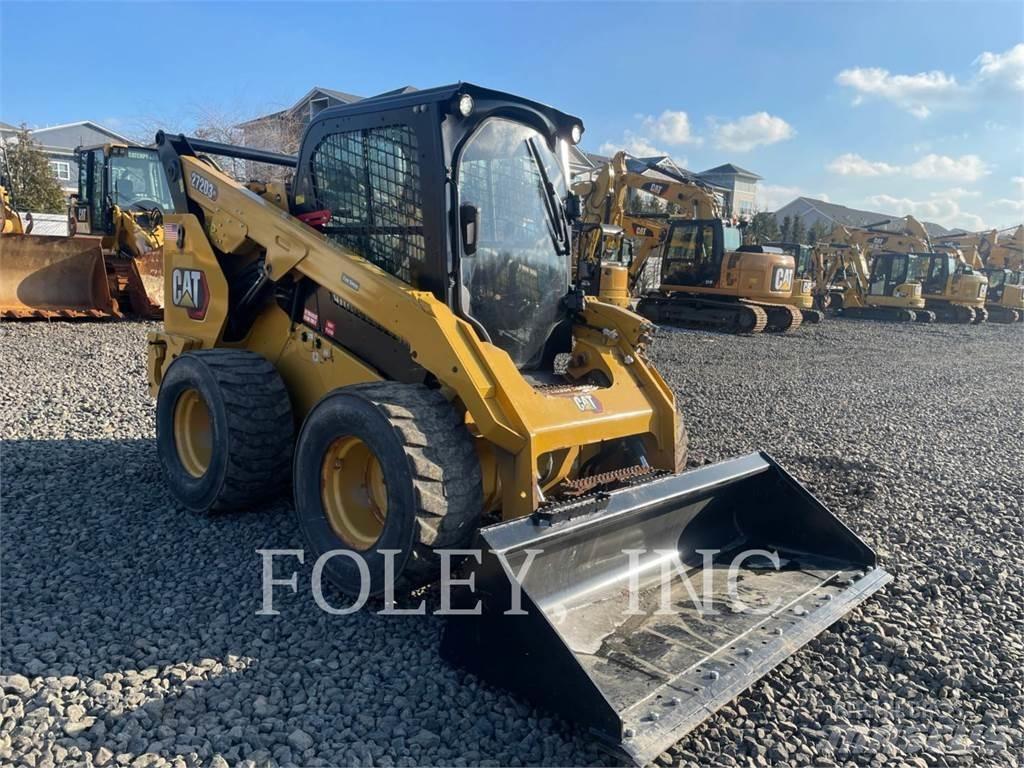 CAT 272D3XE Schrankladers