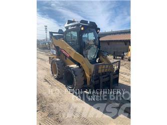 CAT 272DXHP Schrankladers