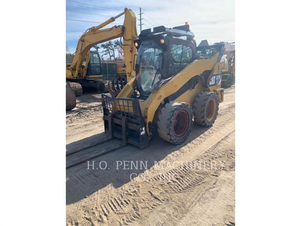 CAT 272DXHP Schrankladers