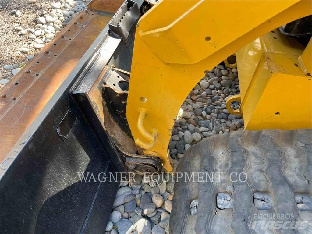 CAT 279D Rupsladers
