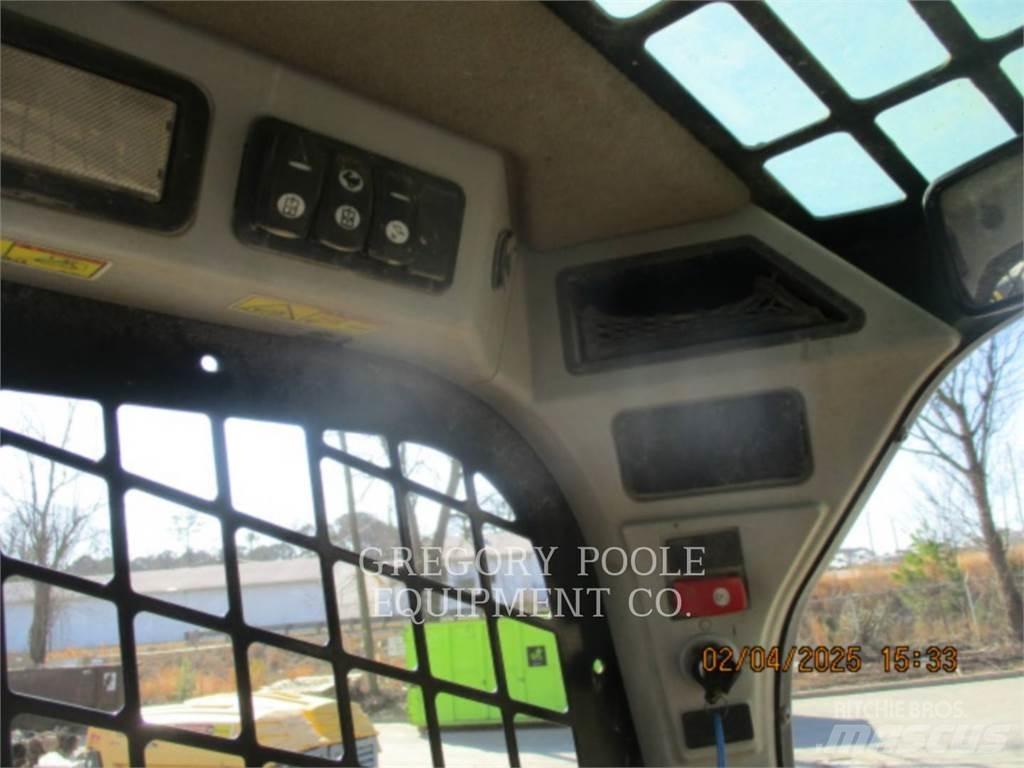 CAT 279D Rupsladers