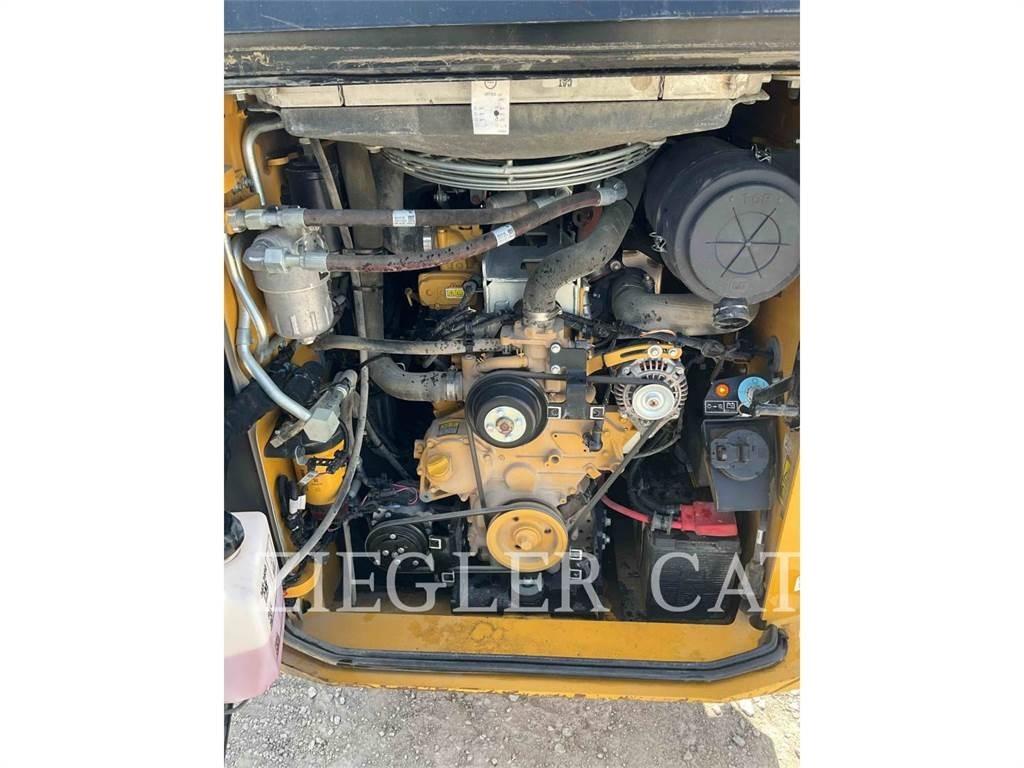 CAT 299D3 Rupsladers