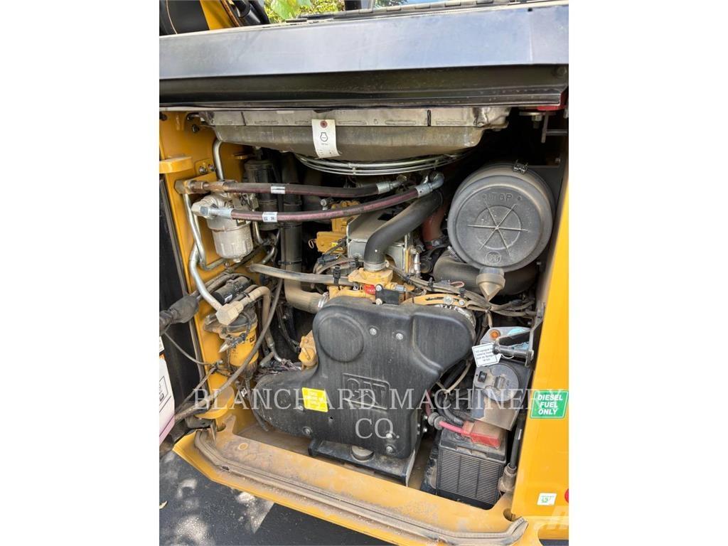 CAT 299D3 Rupsladers