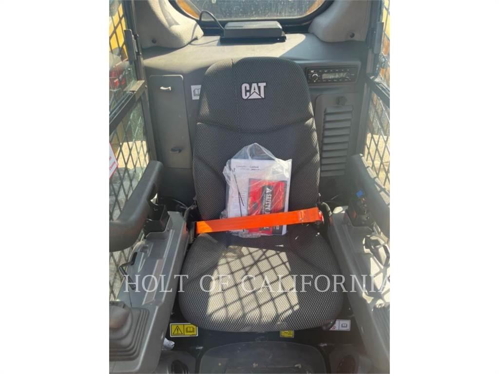 CAT 299D3 HF Schrankladers