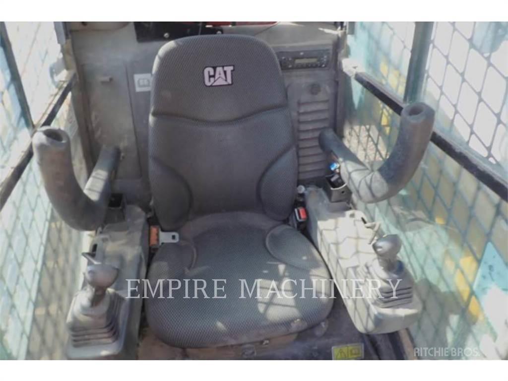 CAT 299D3 XECA Schrankladers