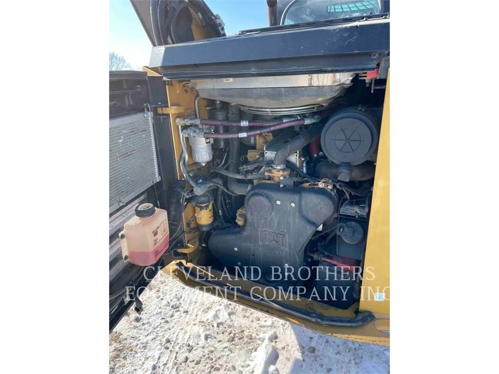 CAT 299DHF Rupsladers