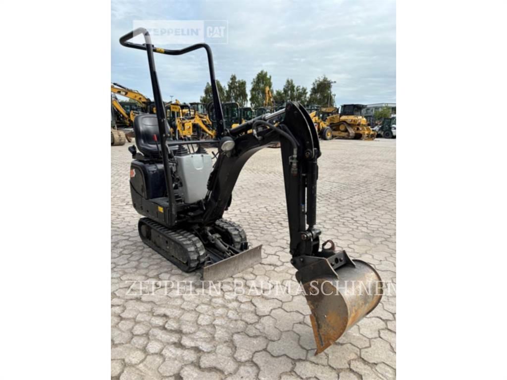 CAT 300.9D Rupsgraafmachines