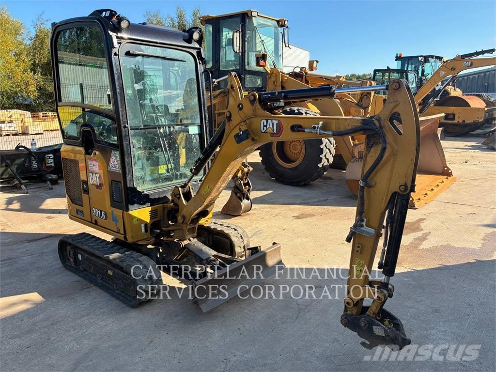 CAT 301.6 Rupsgraafmachines