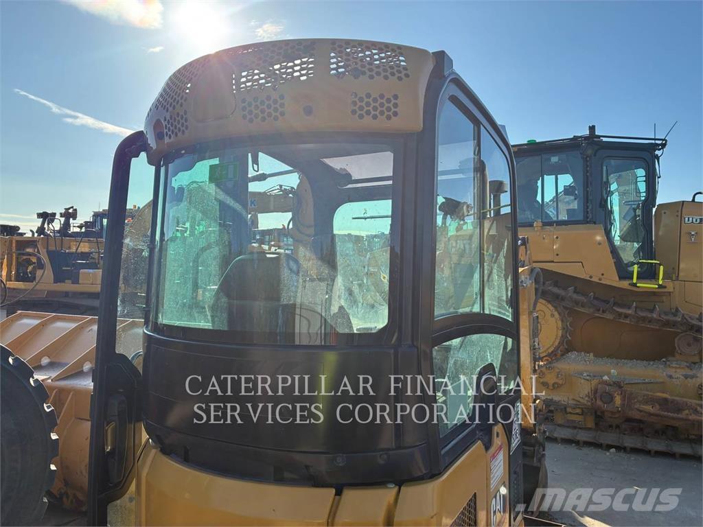 CAT 301.6-05 Rupsgraafmachines
