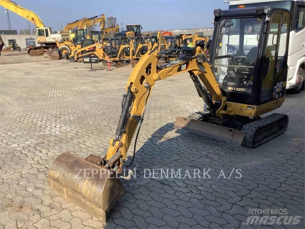 CAT 301.7D Rupsgraafmachines